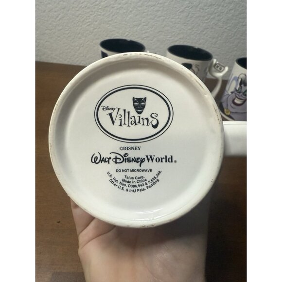 Walt Disney World RARE Disney Villain Mug With Charm Ursula Cruella x4